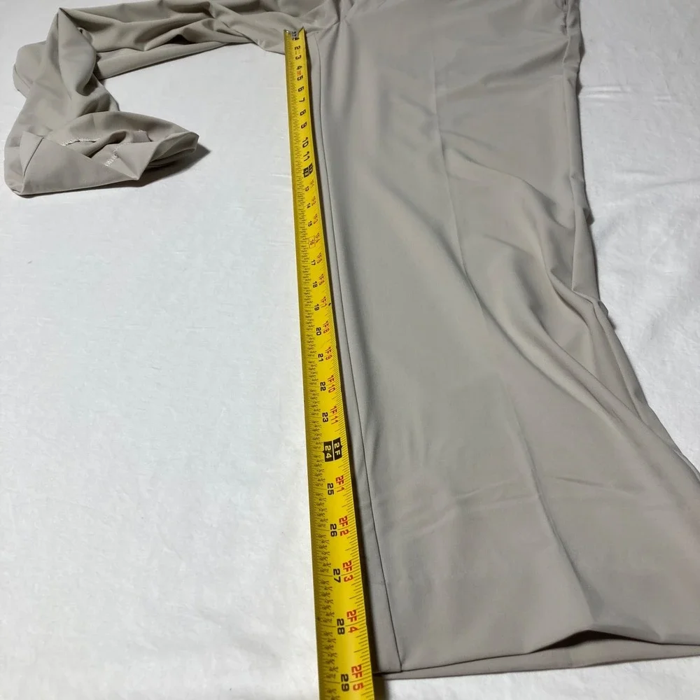 Peter Millar Crown‎ Crafted Nylon Pants Men's Size 34x32 (29) Beige Golf Stretch